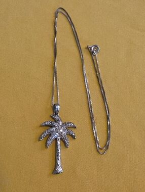 Vintage 925 Silver Palm Tree Pendant & Box Chain Necklace